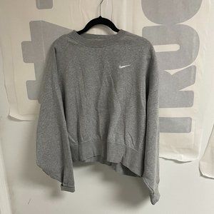 Nike Sweatshirt Pullover Size Medium